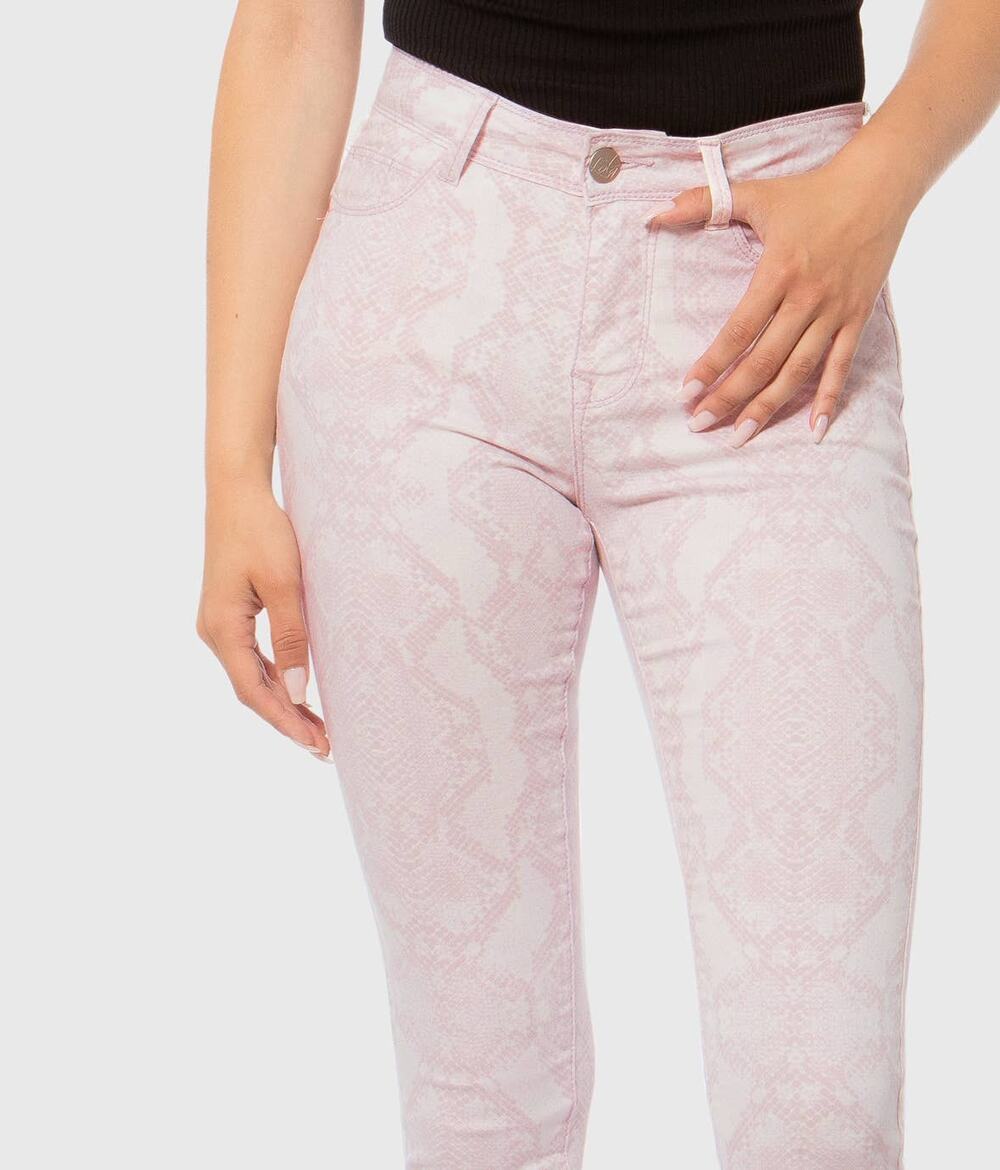 Lola Jeans Women's Cropped Size 8/30 Pink Snake Pattern 4 Way Stretch High Rise
